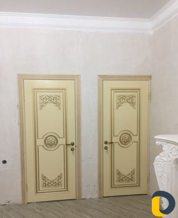 Установка межкомнатных дверей