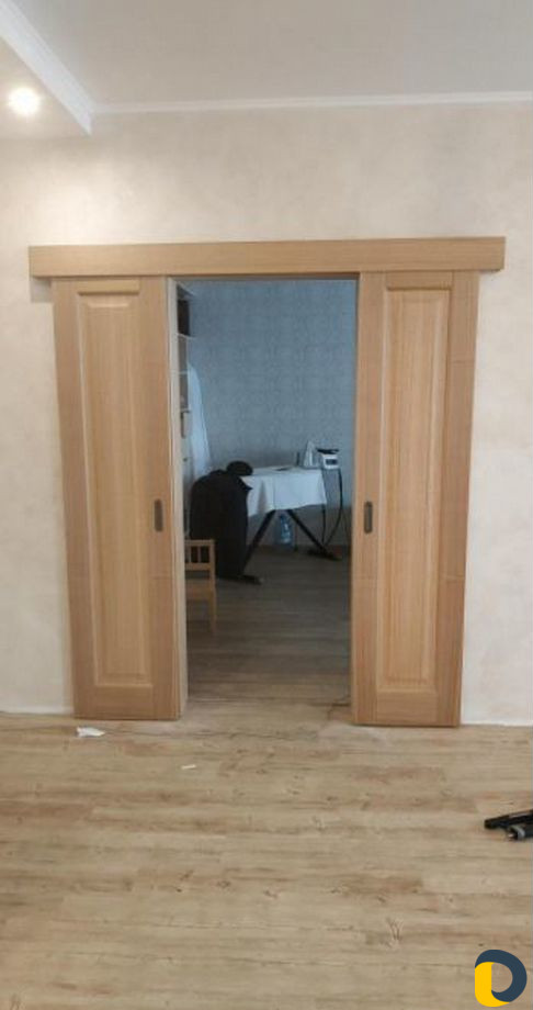 Установка межкомнатных дверей