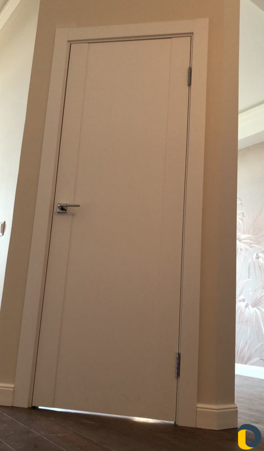 Установка межкомнатных дверей