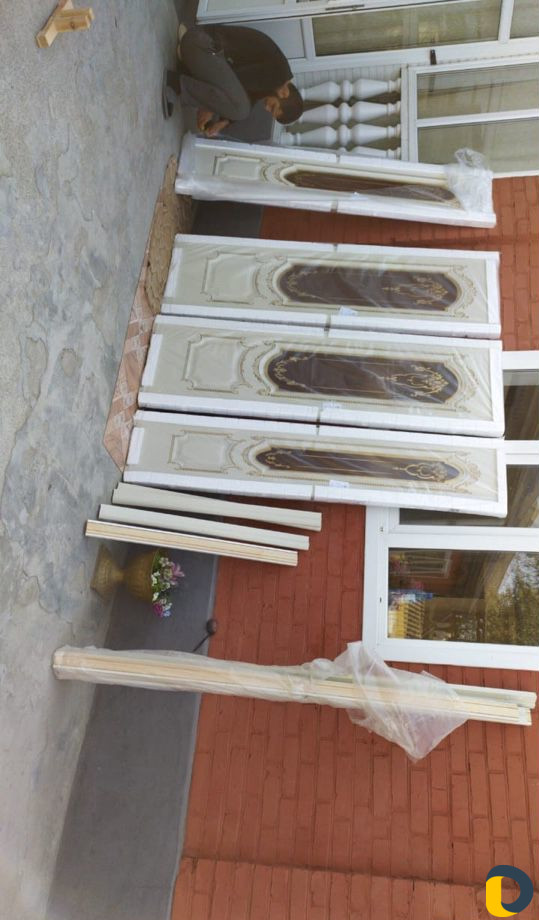 Установка межкомнатных дверей