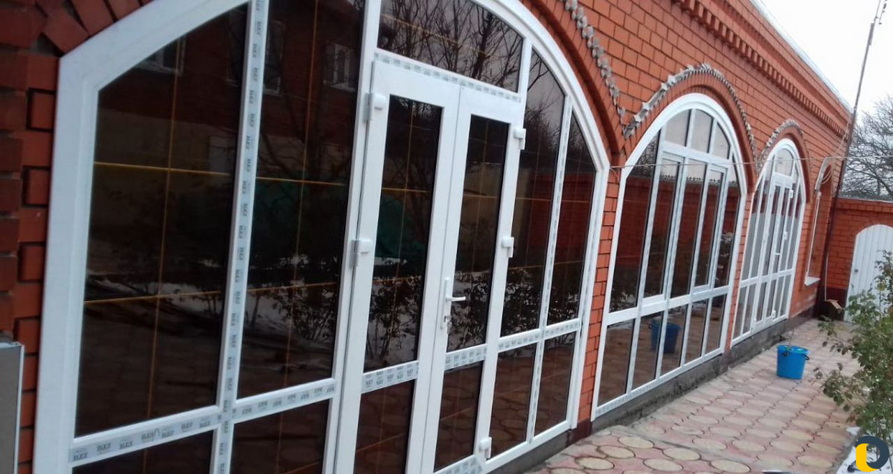 Установка пластиковых окон и дверей