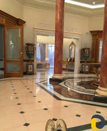 Установка плинтусов,карнизов