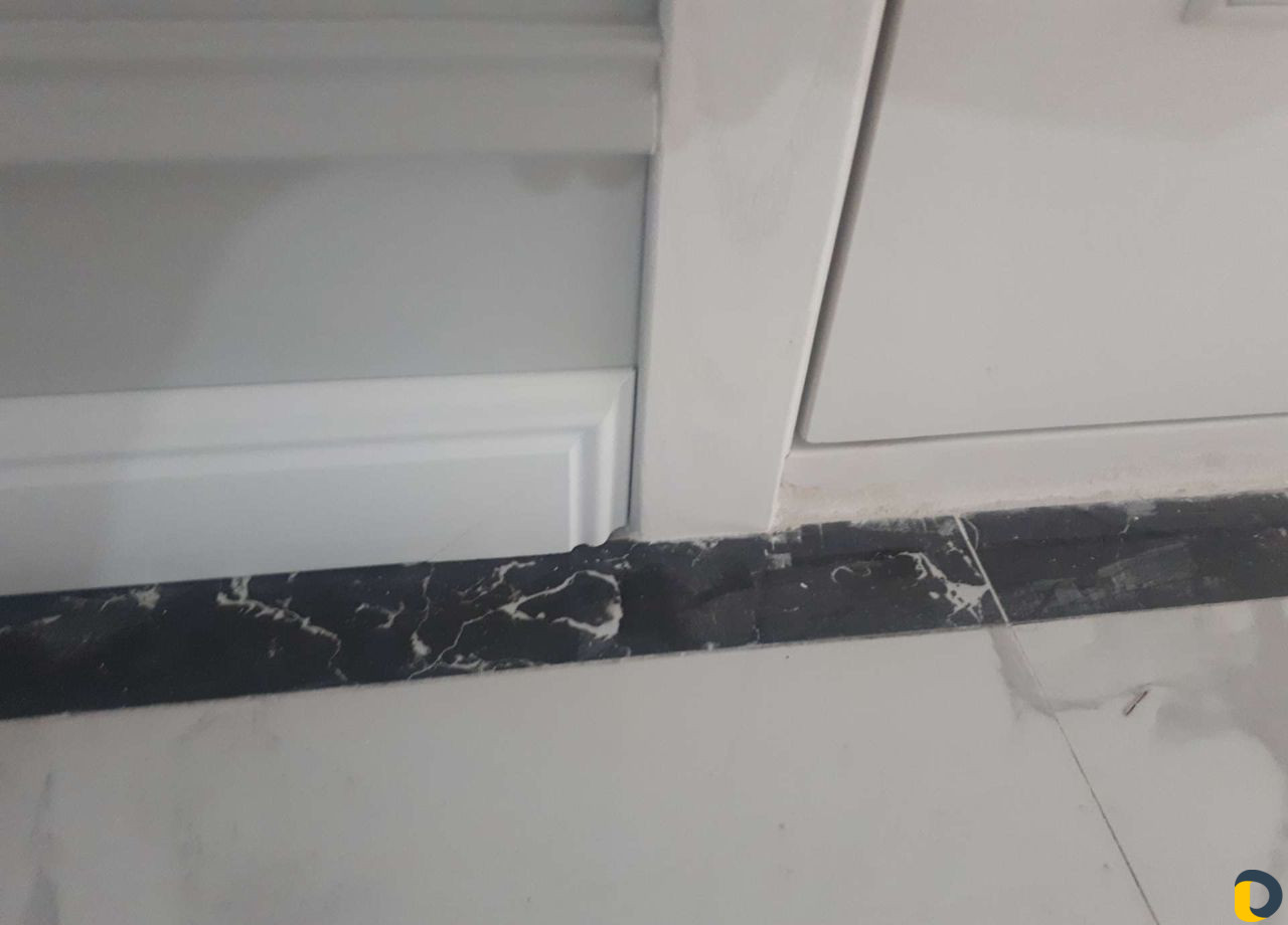Установка плинтусов