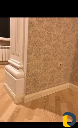 Установка плинтусов