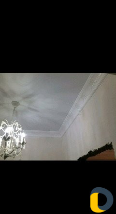 Установка потолочных карнизов