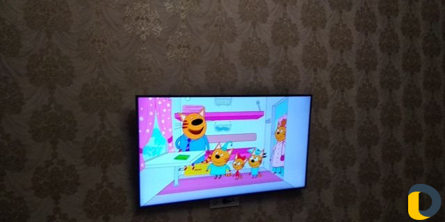 Установка телевизора кронштейна на стену и Настрой
