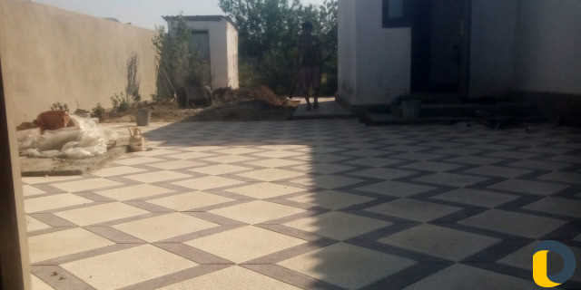 Установка тротуарной плитки и Ростовского камня