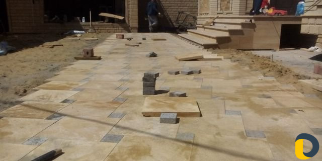 Установка тротуарной плитки