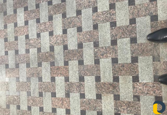 Установка тротуарной плитки