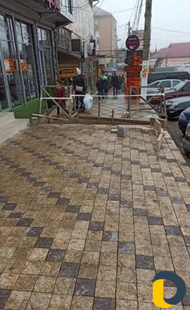 Установка тротуарной плитки