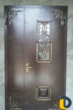 Установщик двери входных