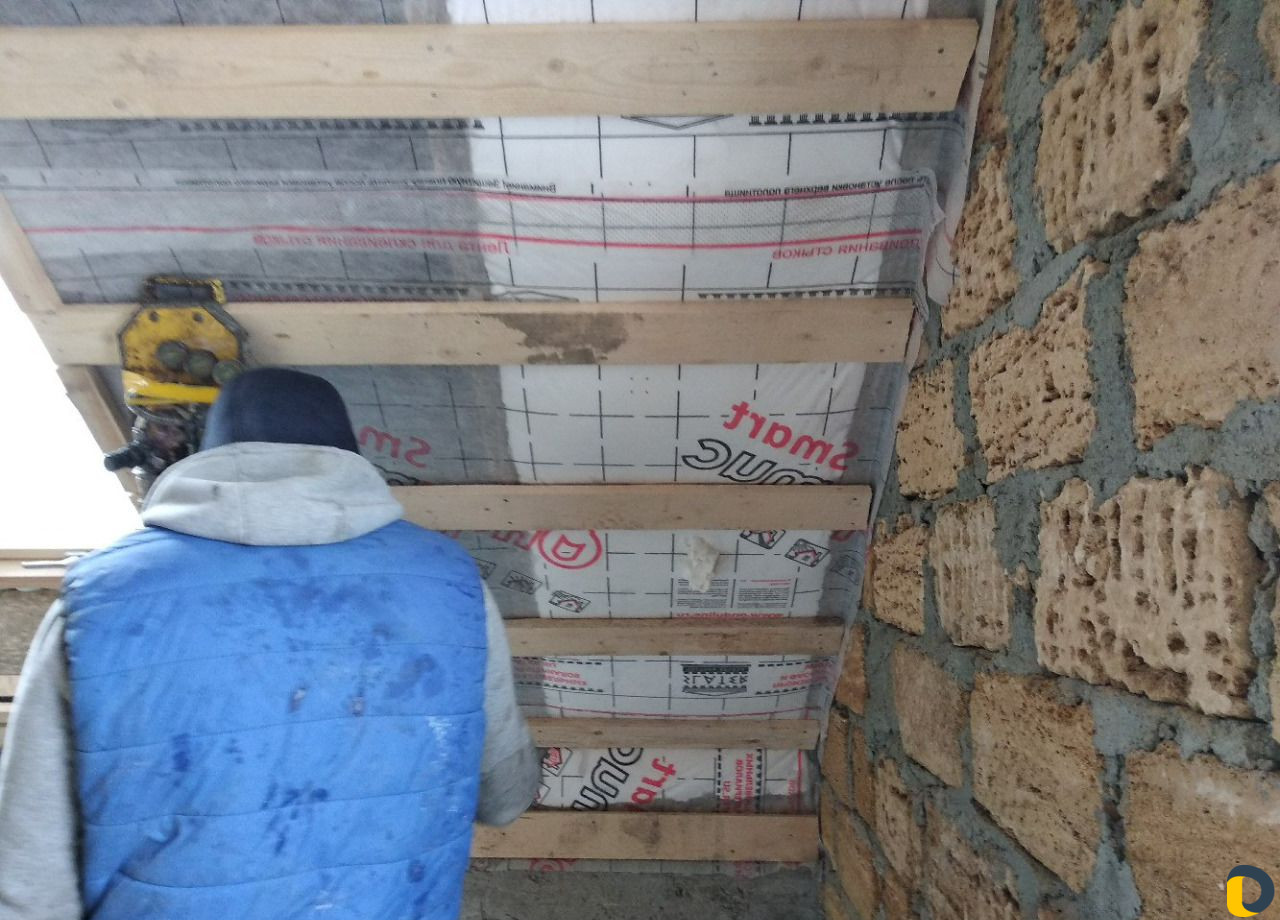 Утепление пеноизолом(Жидким пенопластом)