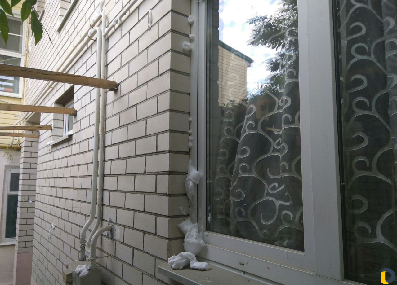 Утепление жидким пенопластом (пеноизол)