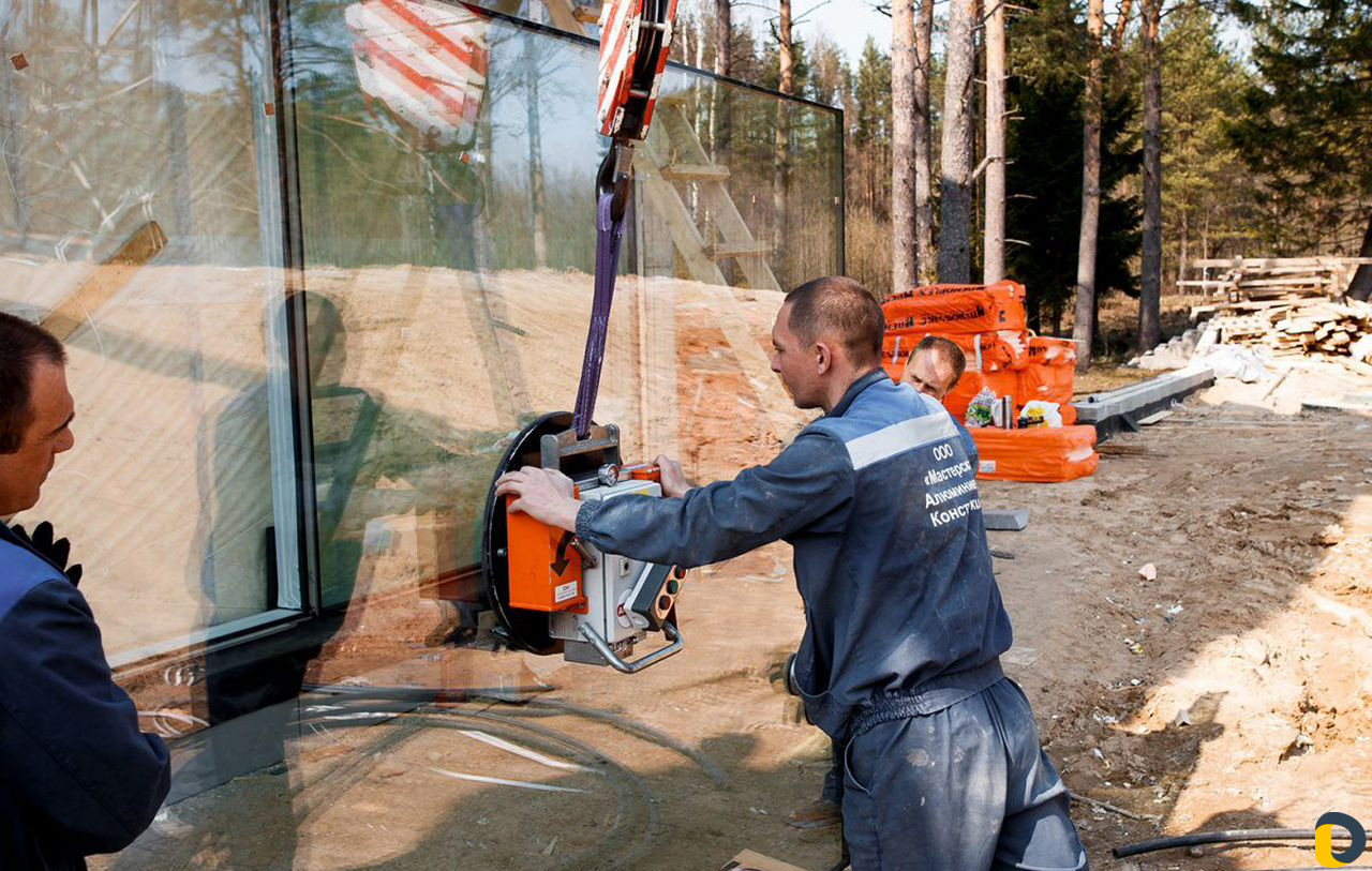 Вакуумная присоска для стекла