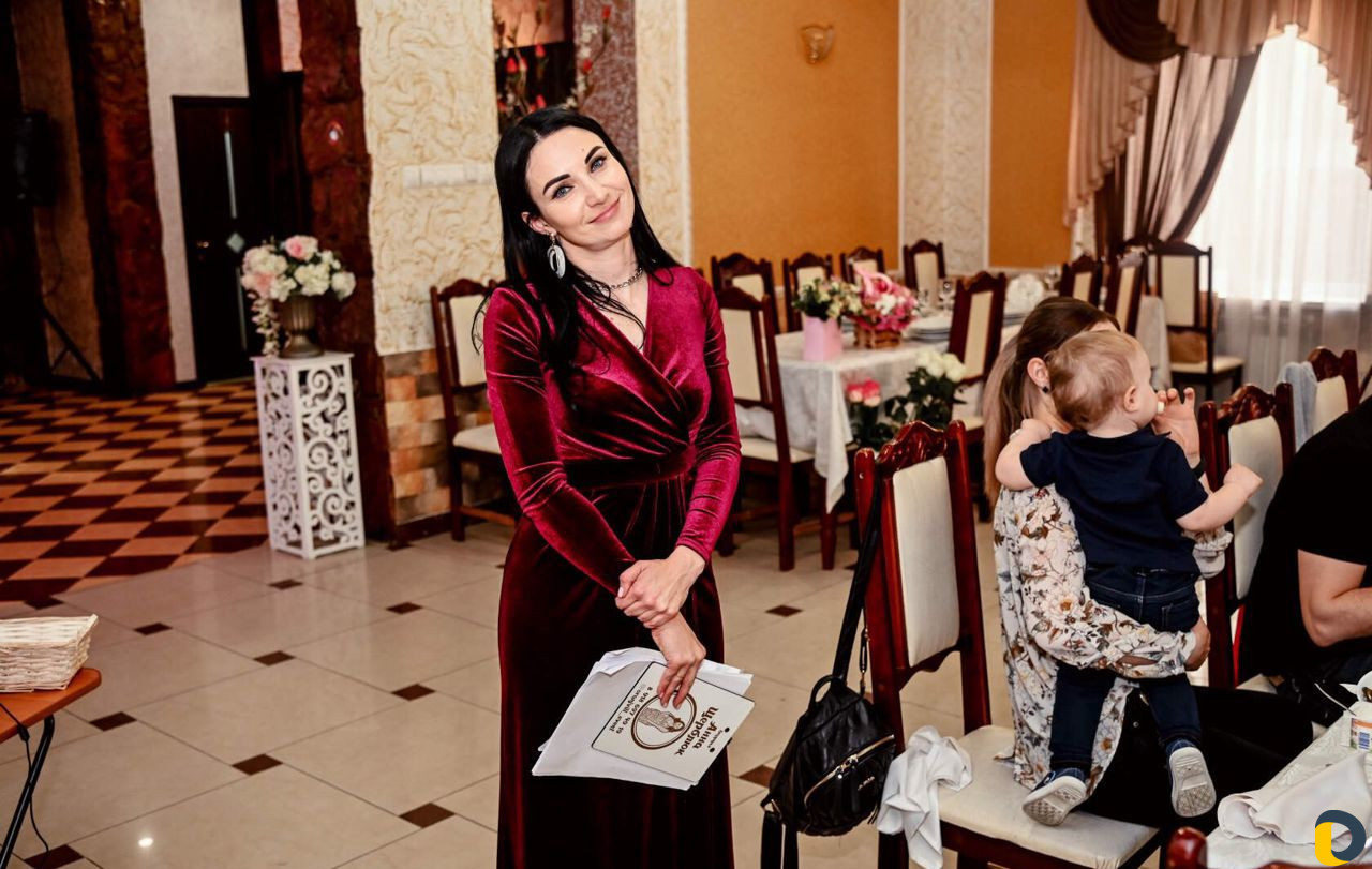 Ведущая Событий