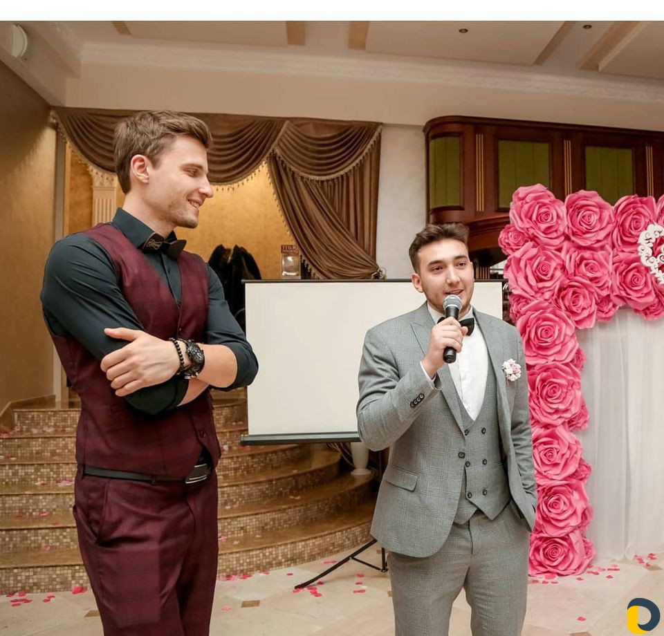 Ведущий мероприятий