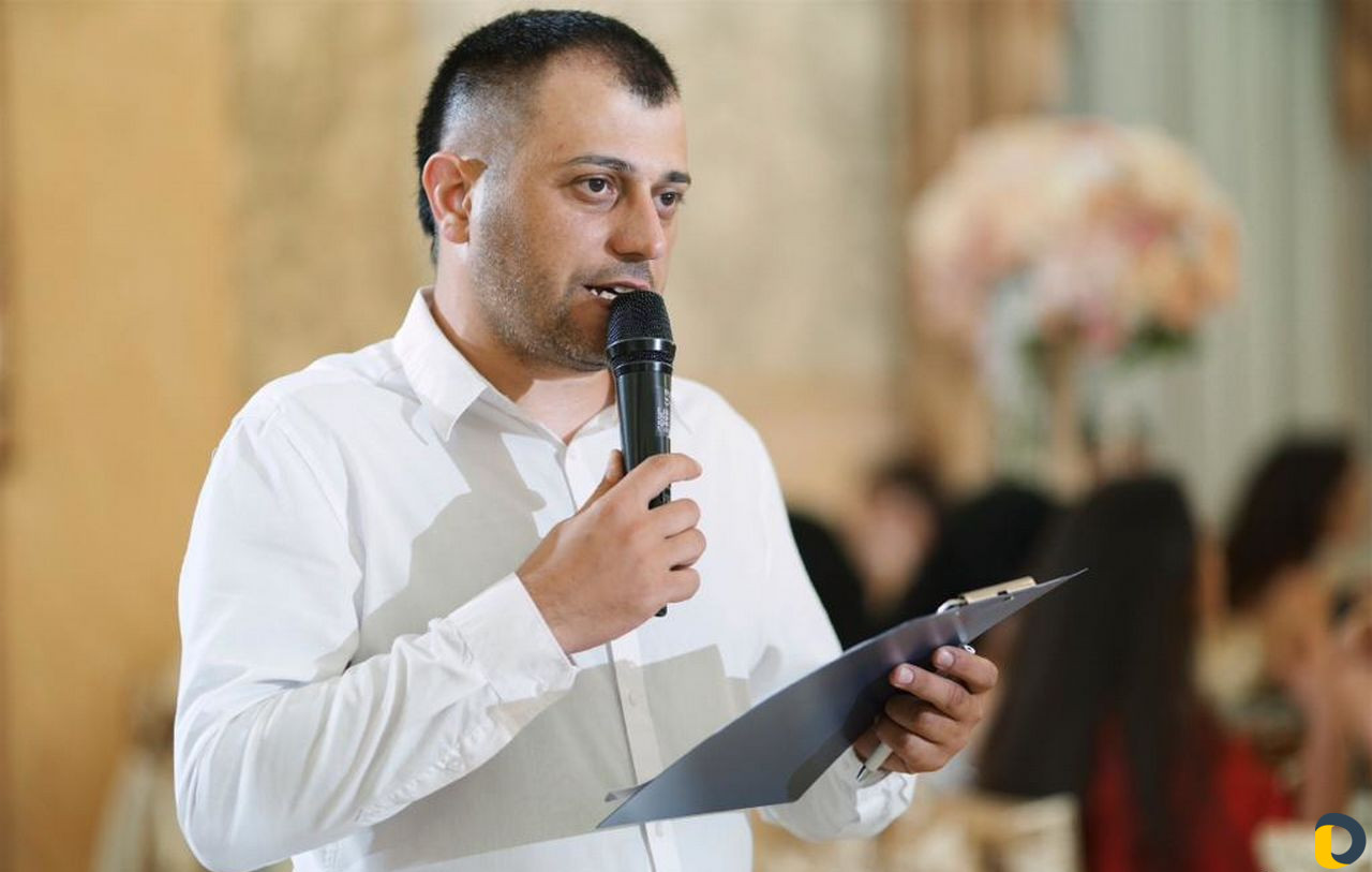 Ведущий, музыкант, диджей DJ на праздник, свадьбу