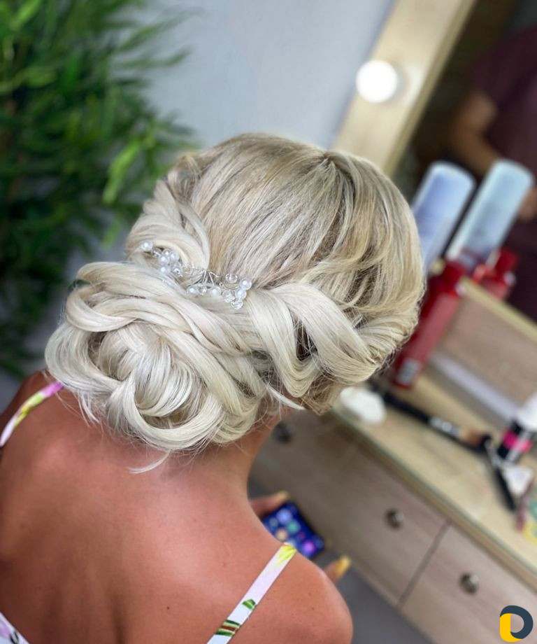 Визажист - макияж причёска