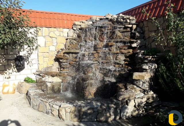 Водопады, камины, печи барбекю
