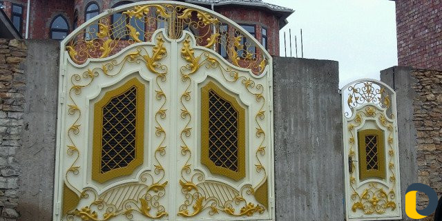 Ворота. Двери. Перила. Решетки. Навесы