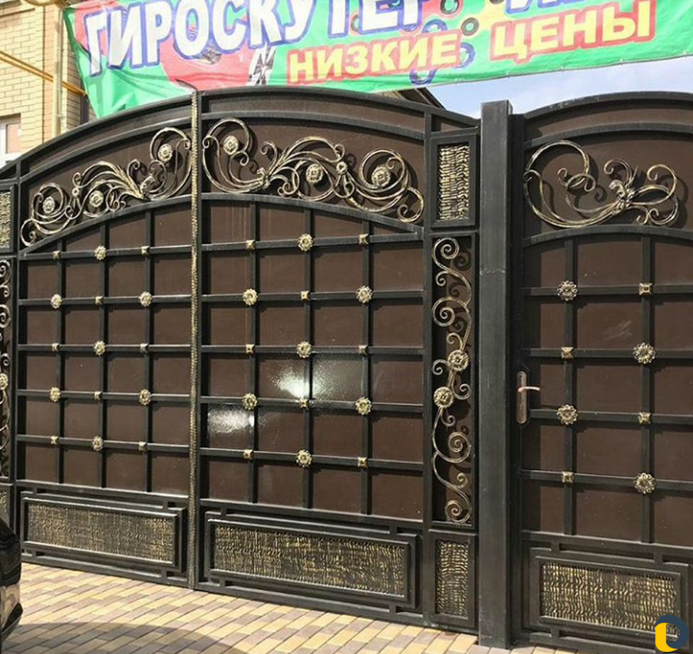 Ворота перила козерки