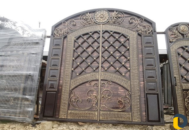 Ворота. Перила