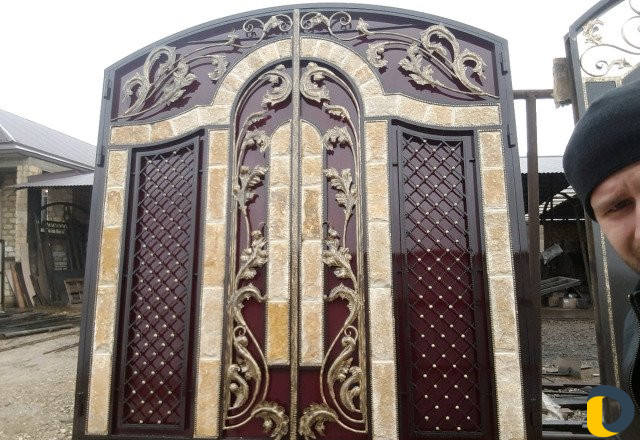 Ворота. Перила