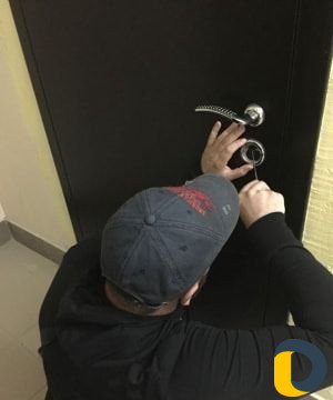 Вскрытие (взлом) замков