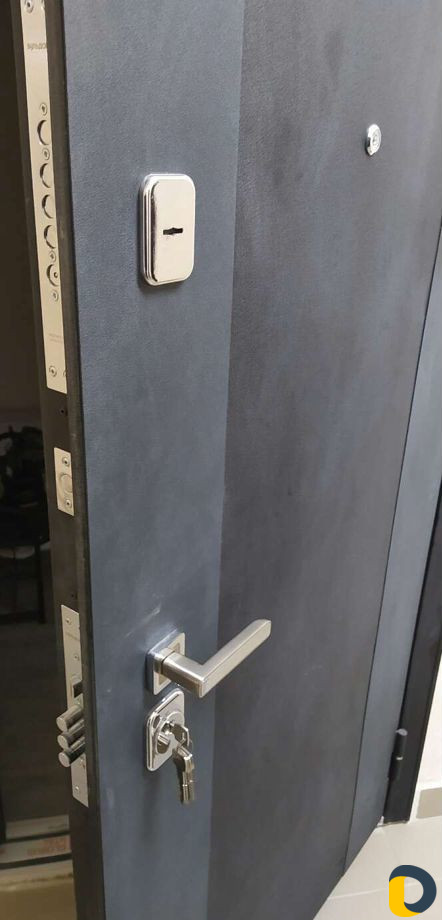 Вскрытие замков, сейфов, авто