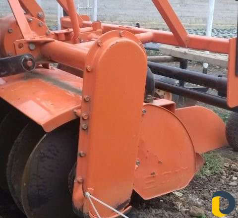 Вспашка земли