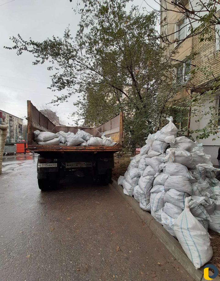 Вывоз мусора. Грузчики