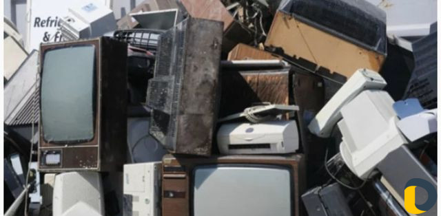 Вывоз погрузка спуск с этажей мусора