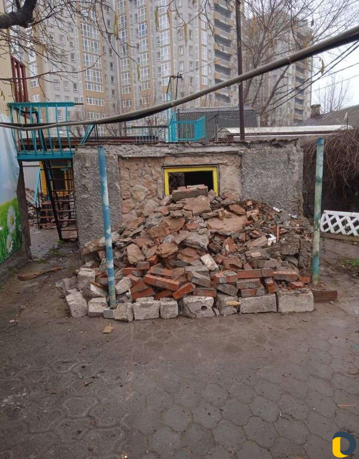 Вывоз строительного мусора - Грузчики. Демонтаж