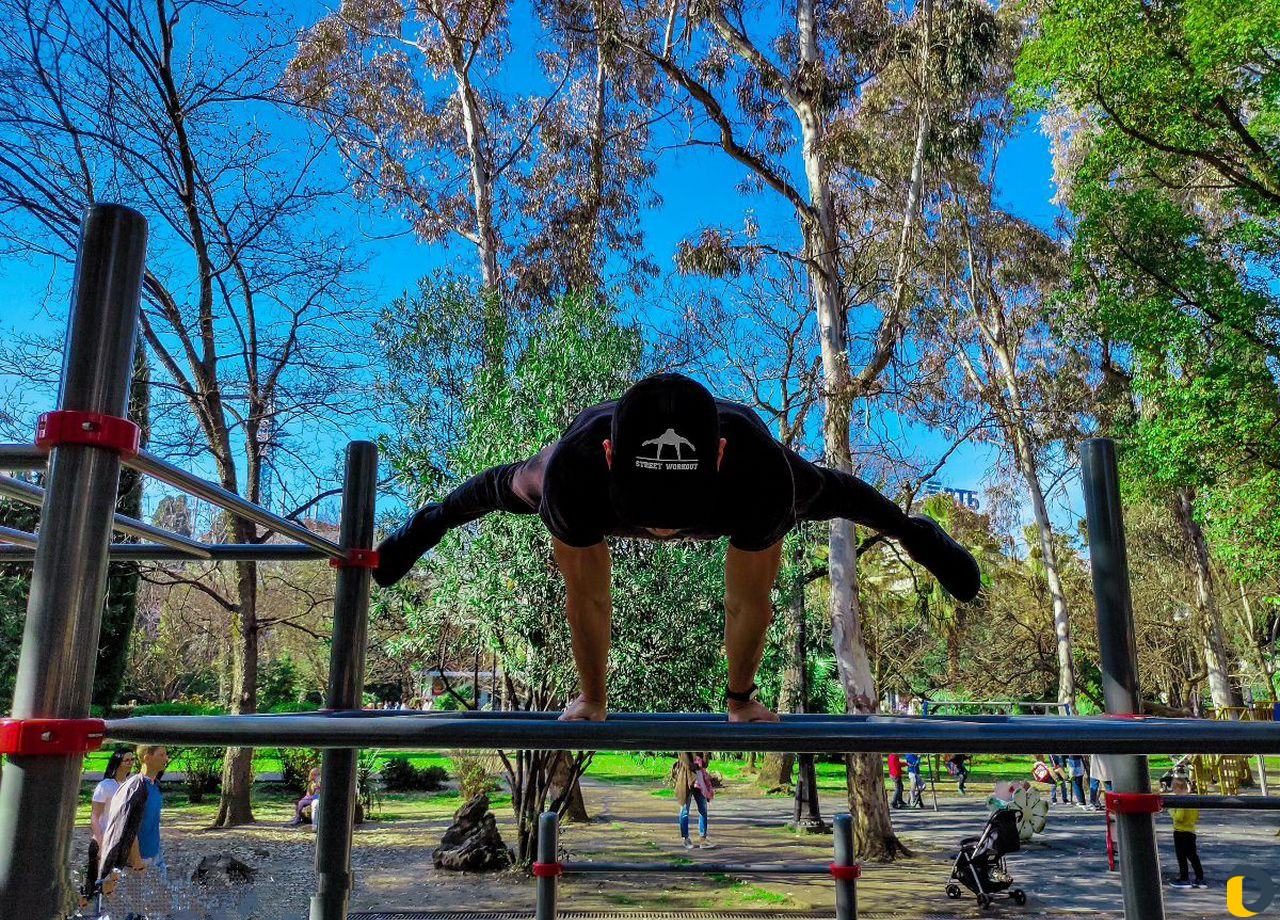 Workout и фитнес тренер