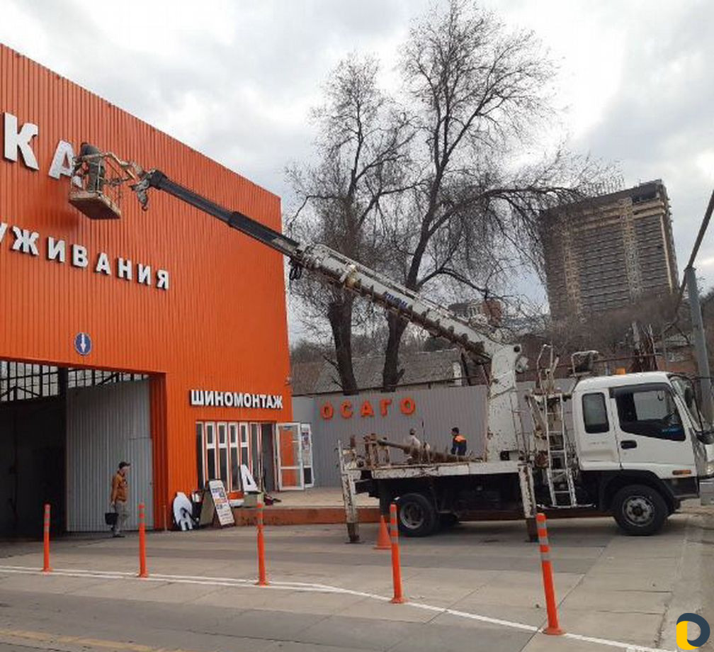 Ямобур.автовышка.доставка и установка столбов