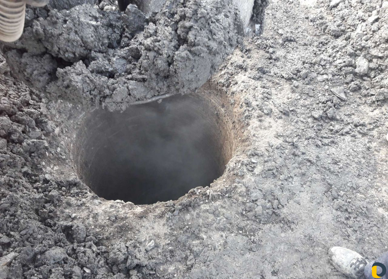 Ямобур бкм516 бурение свай,столбы,опоры,лэп