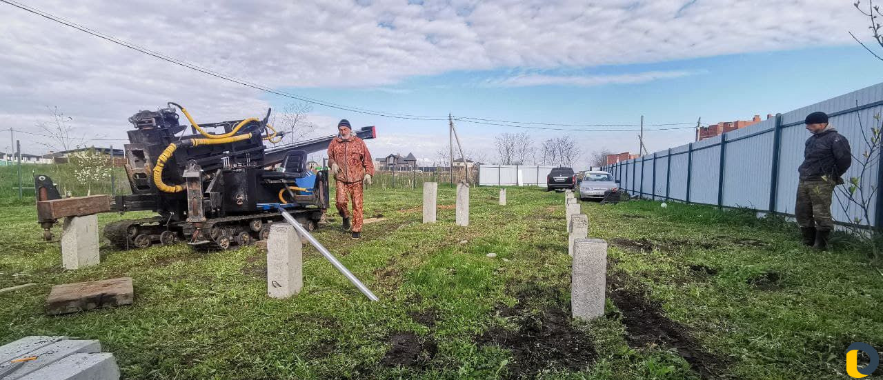 Забивка свай. Фундамент на жб сваях