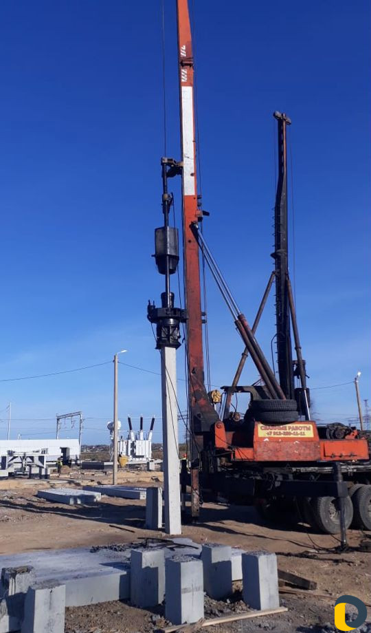 Забивка свай, Свайные работы, Сваебой