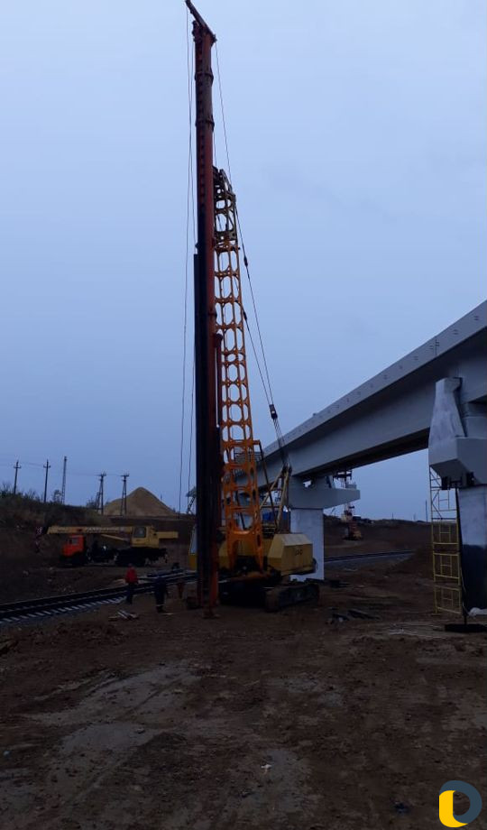 Забивка свай, Свайные работы, Сваебой