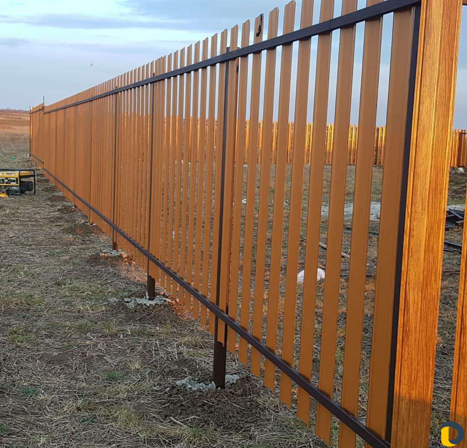 Заборы из профнастила под ключ