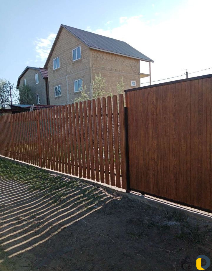 Заборы, кровельные работы