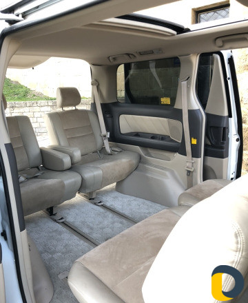 Заказ микроавтобуса Mercedes Sprinter Toyota Alpha