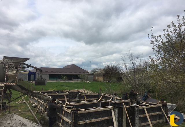 Заливаем фундамент со своими опалубками