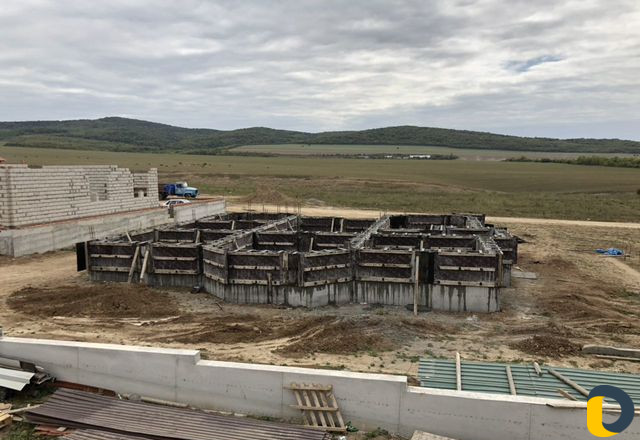 Заливаем фундамент