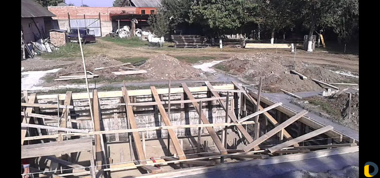 Заливаем фундамент