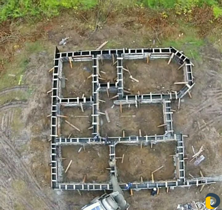 Заливаем фундаменты монолиты со своими опалубками