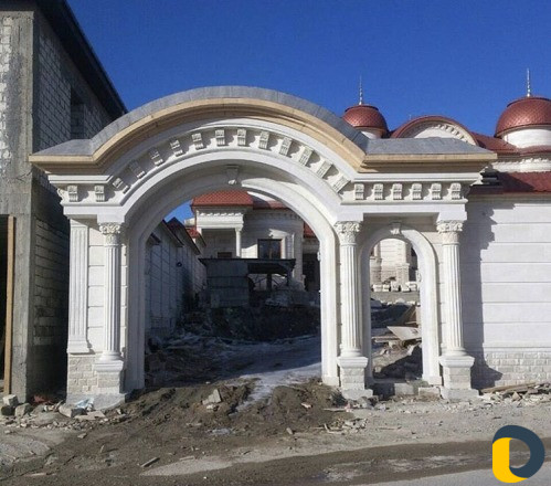 Заливка бетонных арок над воротами