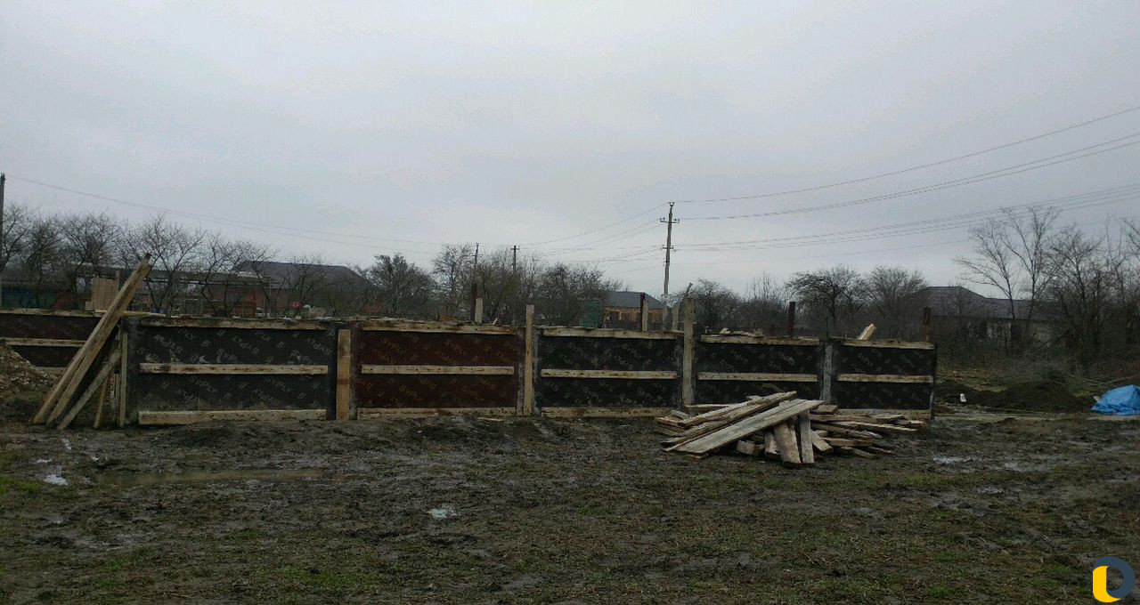 Заливка фундамента со своими опалубками