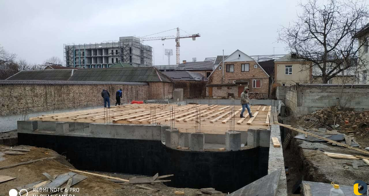 Заливка фундамента