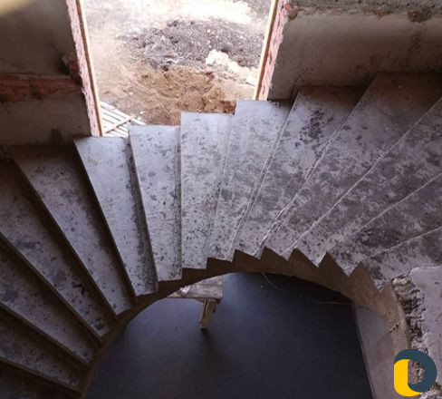 Заливка лестниц любой сложнасти гарантия качество